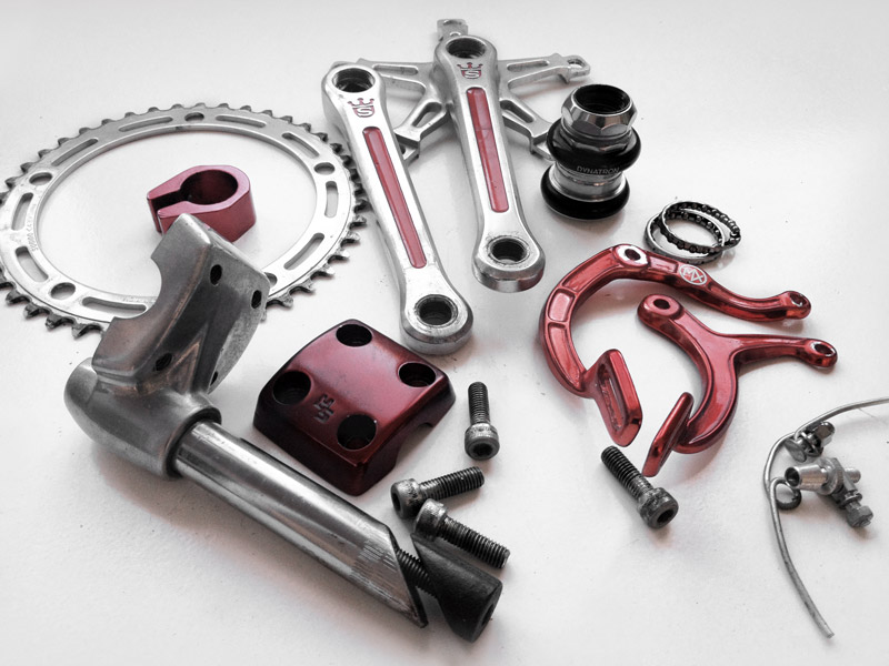 RAWR Custom Pro parts pile